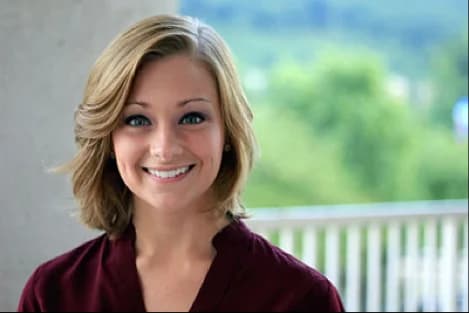 3 Reasons to Have Dental Surgery to Replace Missing Teeth